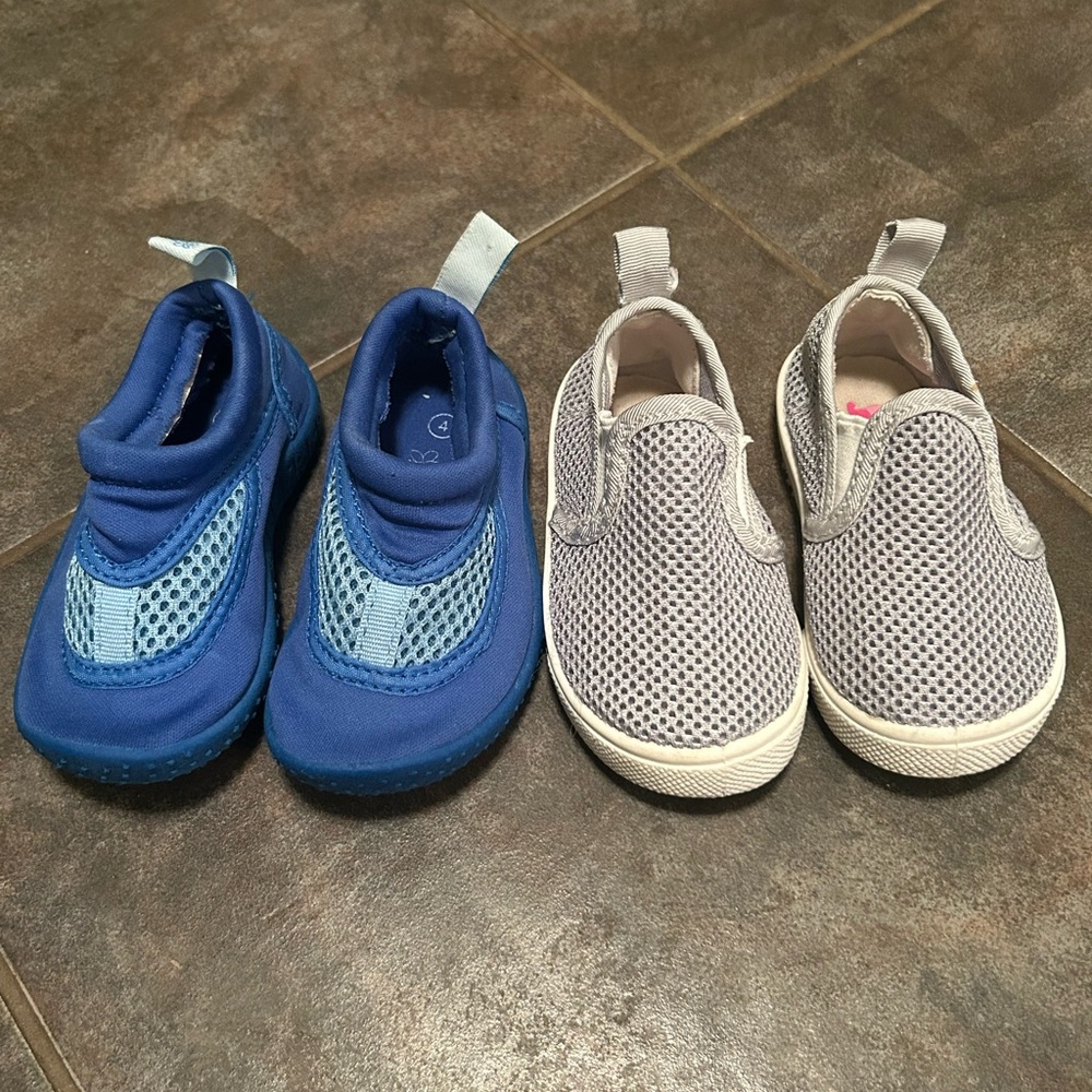 2 pairs of baby boy summer shoes size 4